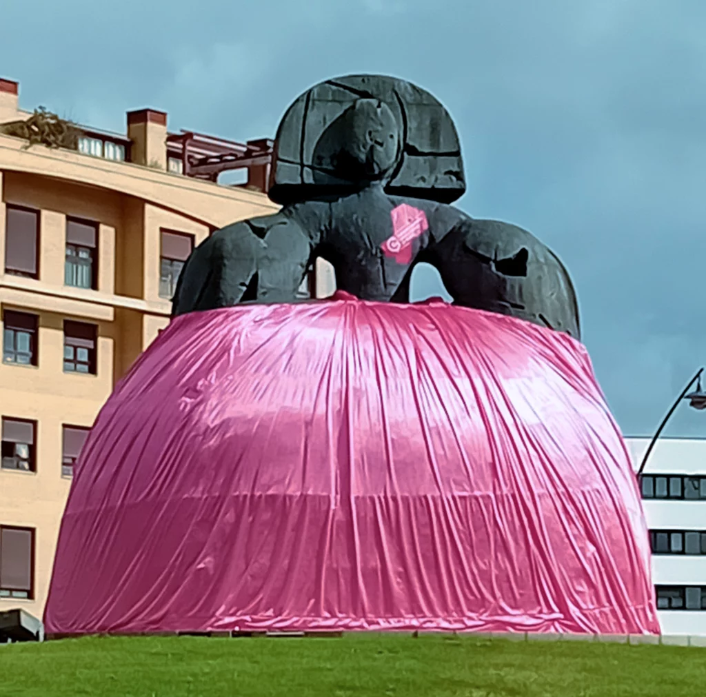 la menina con triatlon con cancer mujeres en rosa